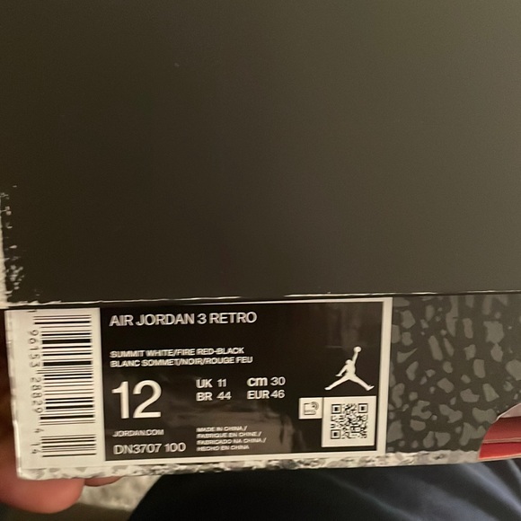 Jordan’s - Picture 1 of 7